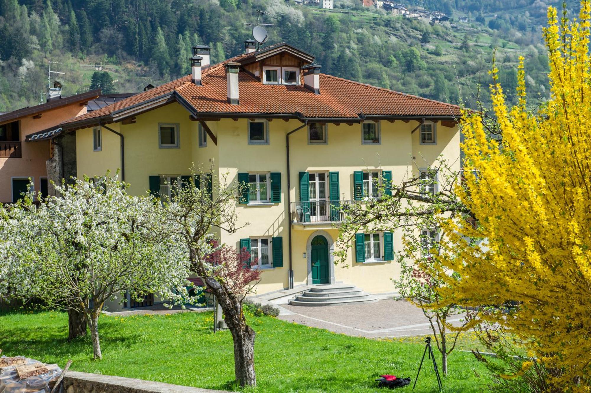 Апарт отель Casa Tomaselli Пеллиццано Экстерьер фото