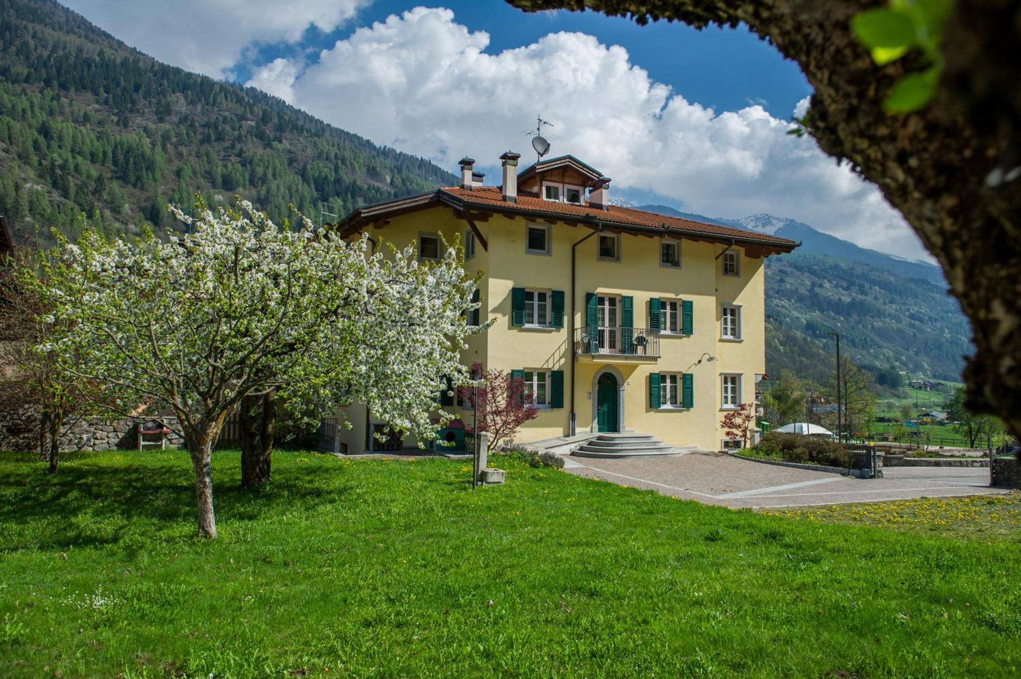 Апарт отель Casa Tomaselli Пеллиццано Экстерьер фото